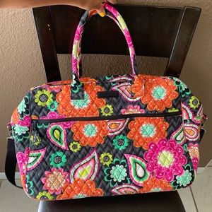 **LIKE NEW** Vera Bradley Weekender Bag